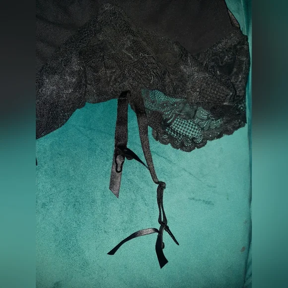 Cacique Black Chemise with Lace Trim - Picture 8 of 11